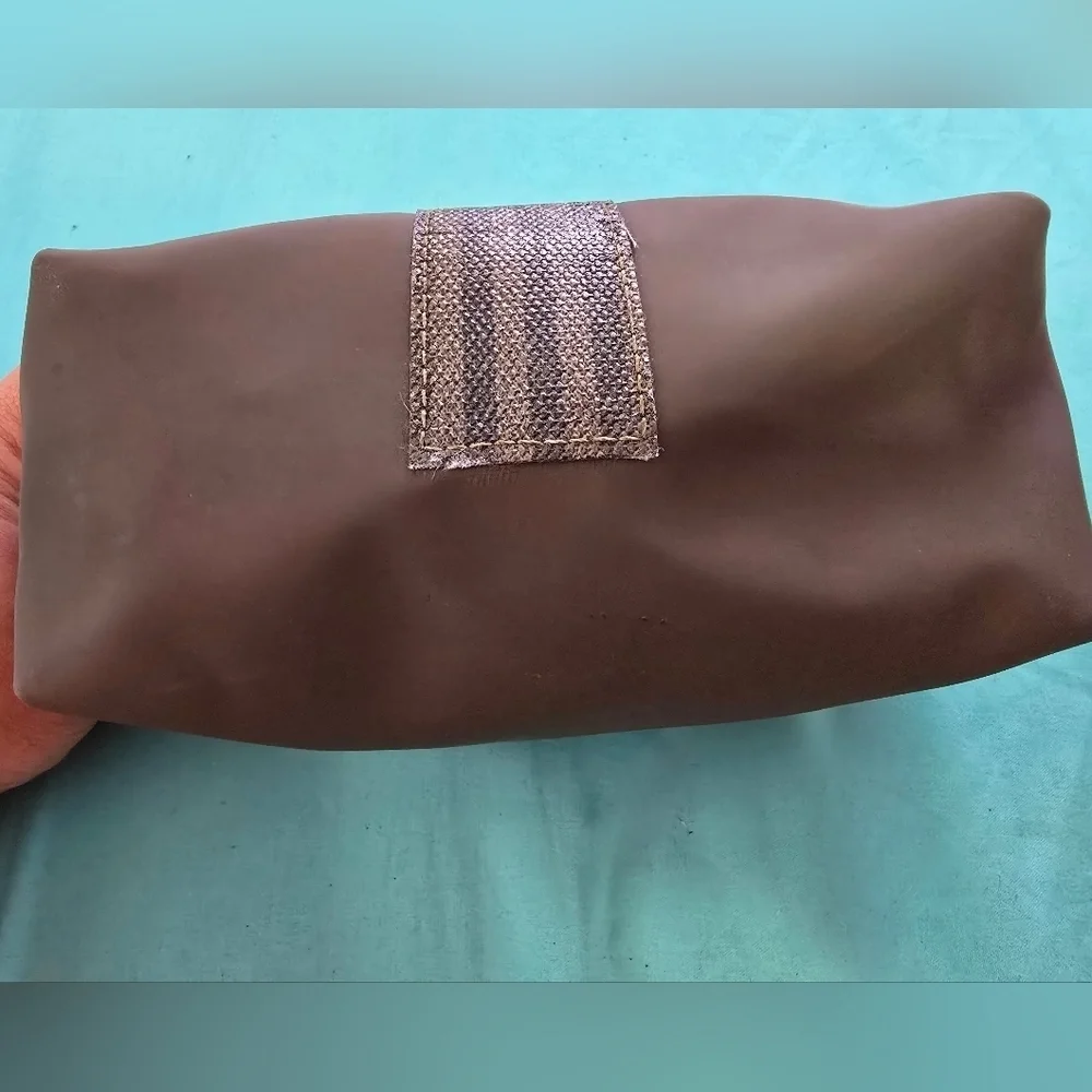 Fendi Brown Cosmetic Bag Durable Fabric Zippered